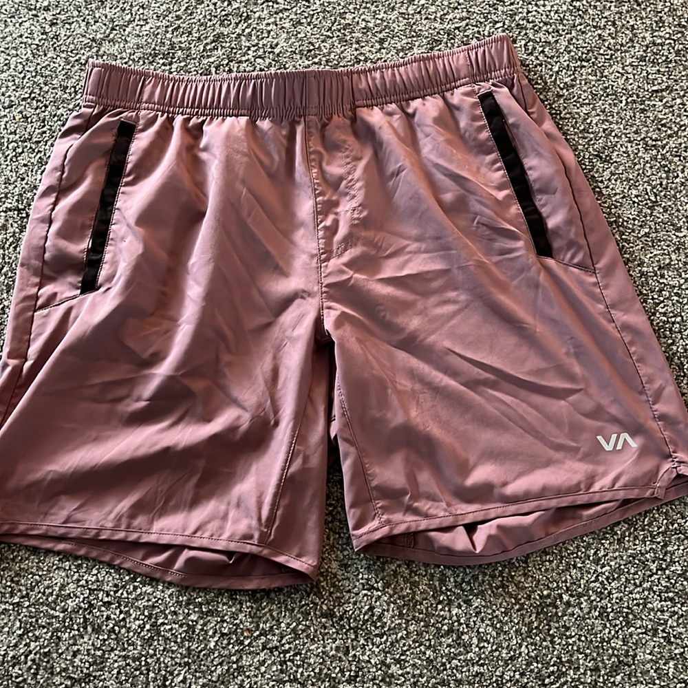 RVCA Men’s Yogger Stretch Shorts Mauve Size Medium